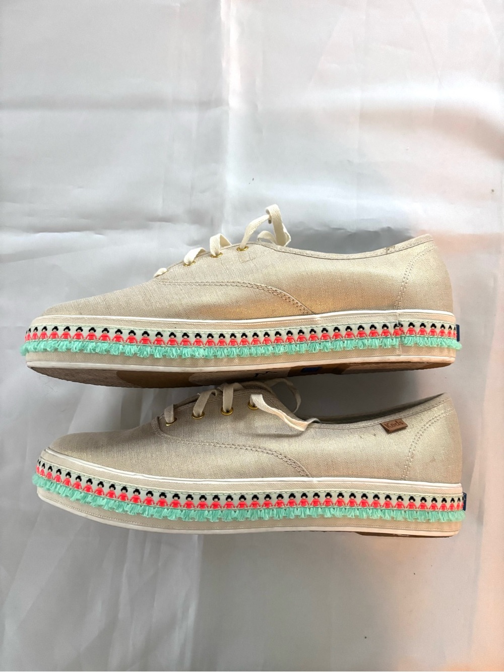 NWOT Keds iridescent Gold triple decker Hulu Foxing Tassel Trim Sneakers SZ 10 - Picture 4 of 15